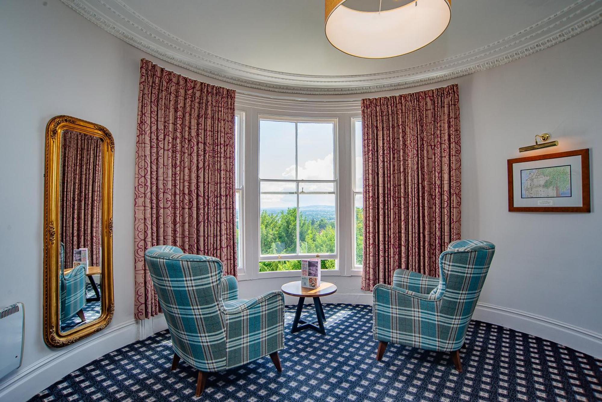 Foley Arms Hotel Грейт-Малверн Экстерьер фото