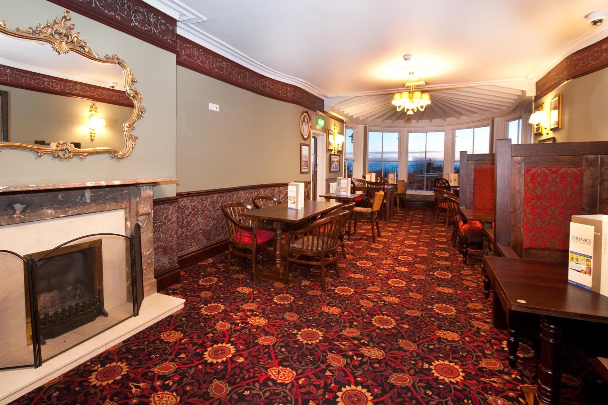 Foley Arms Hotel Грейт-Малверн Экстерьер фото